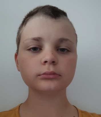 123850