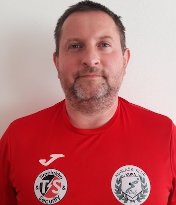 320205
